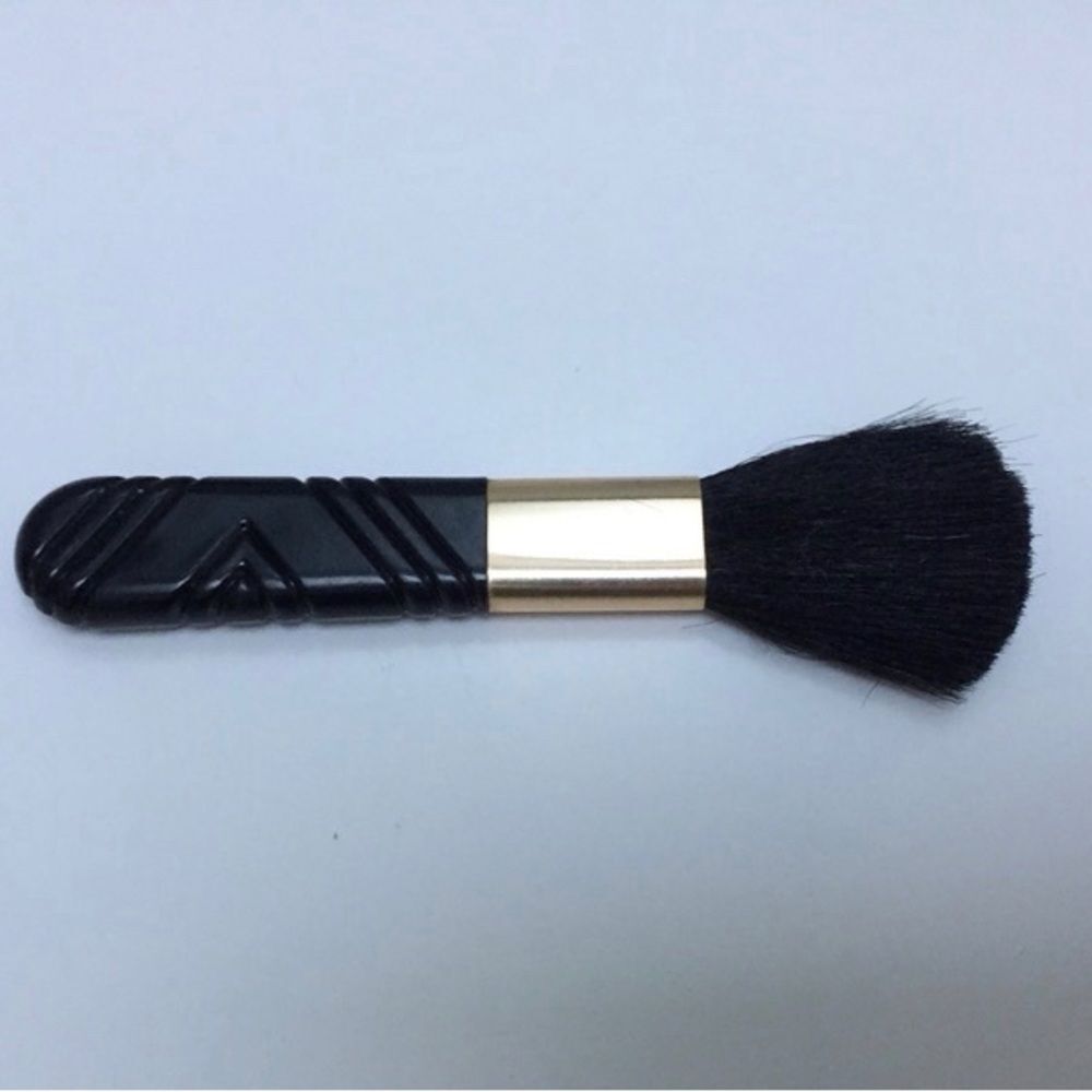 New Makeup Brush
